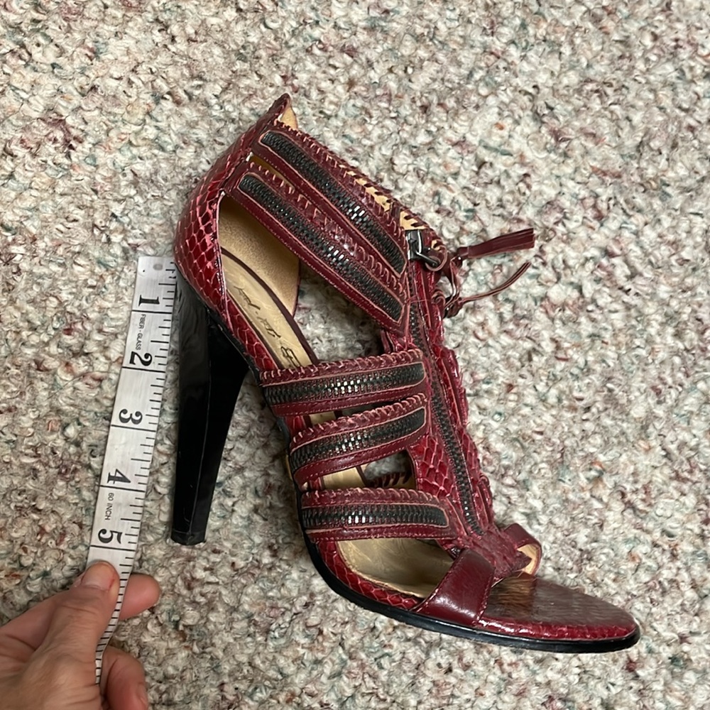 Lamb heels - Picture 9 of 9